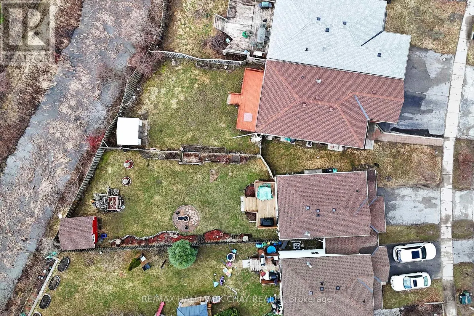 87 WESSENGER DRIVE