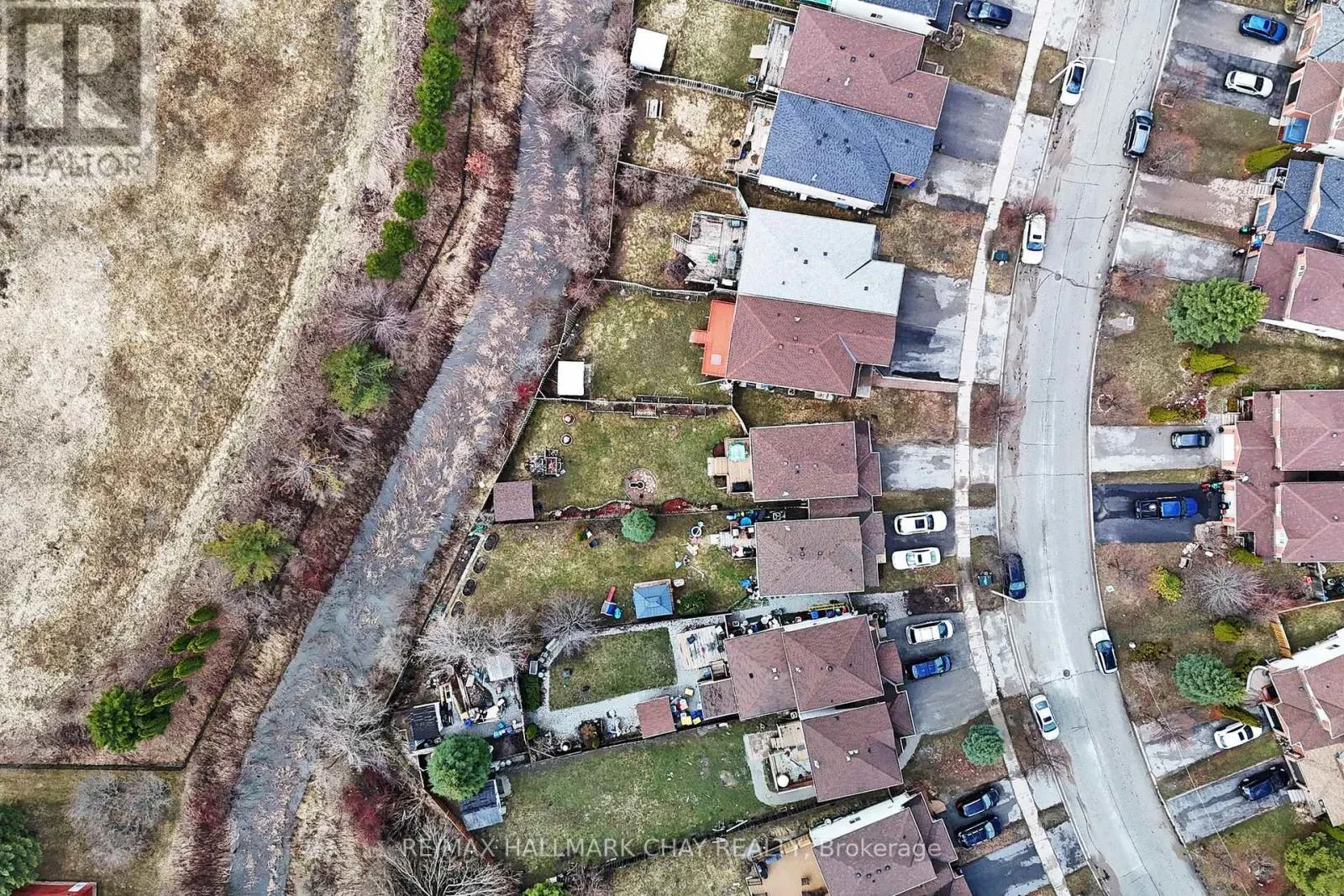 87 WESSENGER DRIVE
