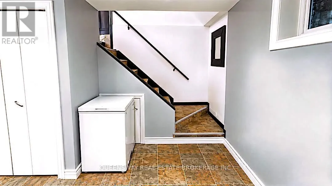 BASEMENT - 34 TOWER CRESCENT