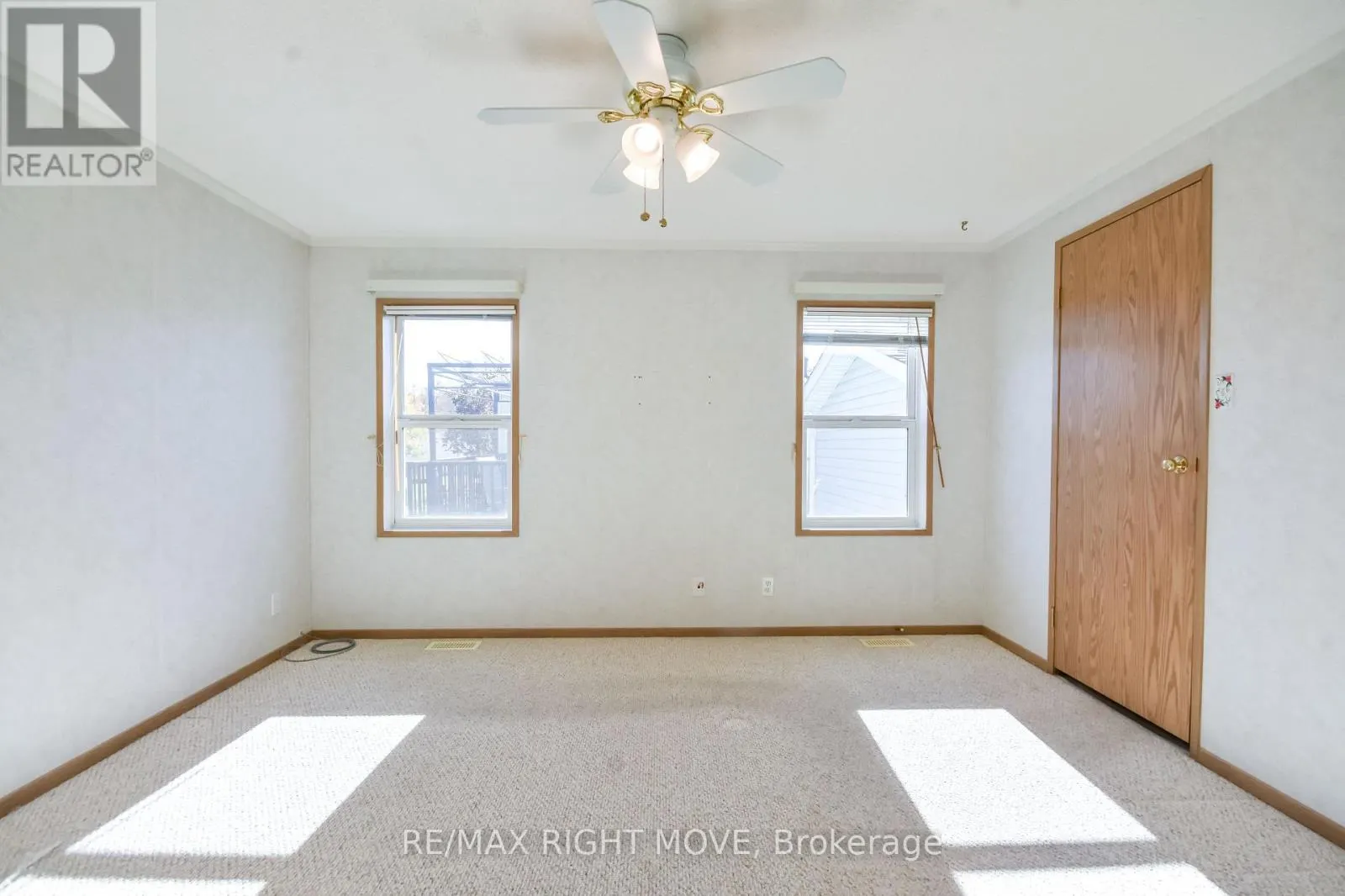 4105 WESLEY STREET