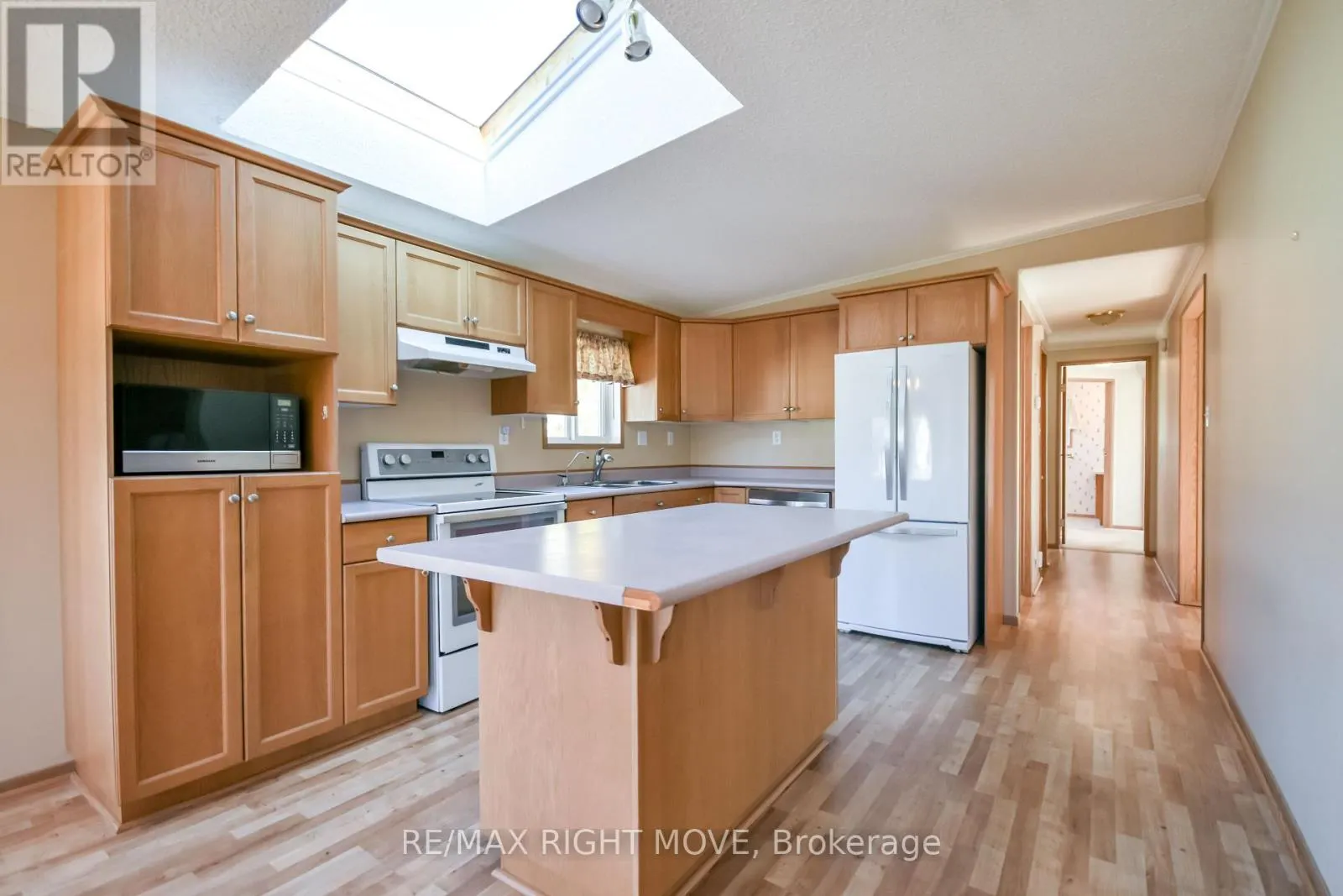 4105 WESLEY STREET