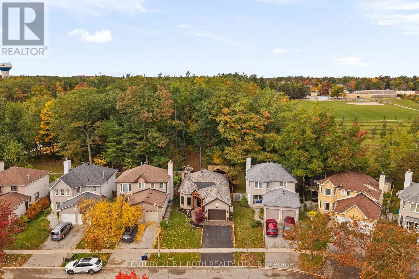 61 ORWELL CRESCENT