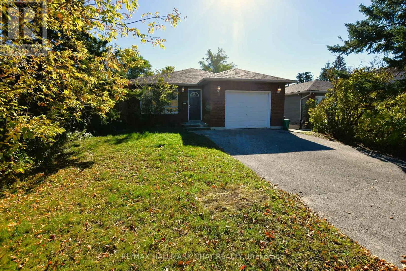 UPPER - 19 BROADFOOT ROAD