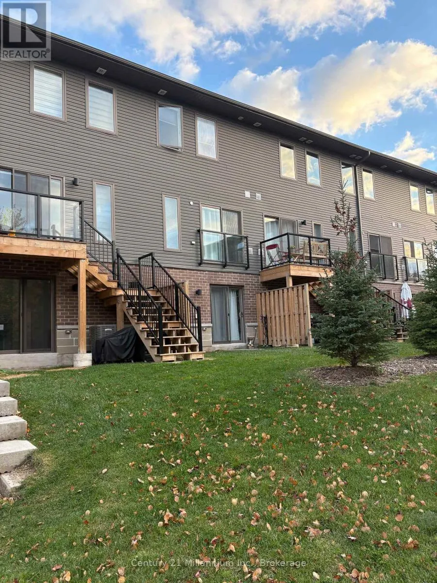 12 WINTERS CRESCENT