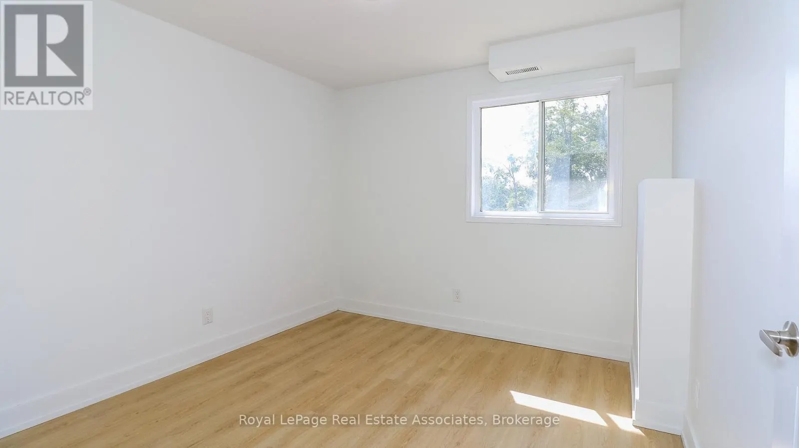 11 - 94 SANFORD STREET