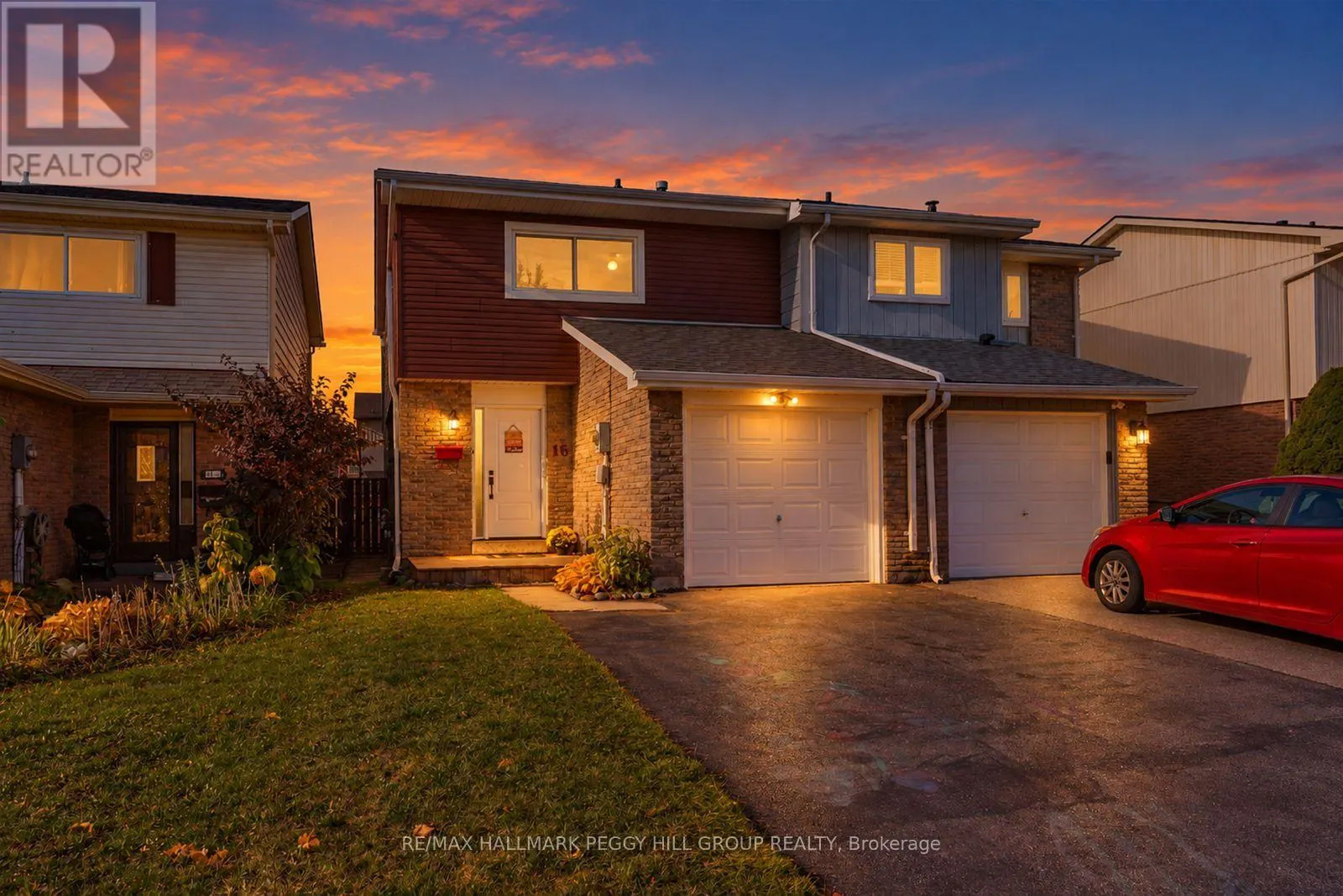 16 CHRISTIE CRESCENT