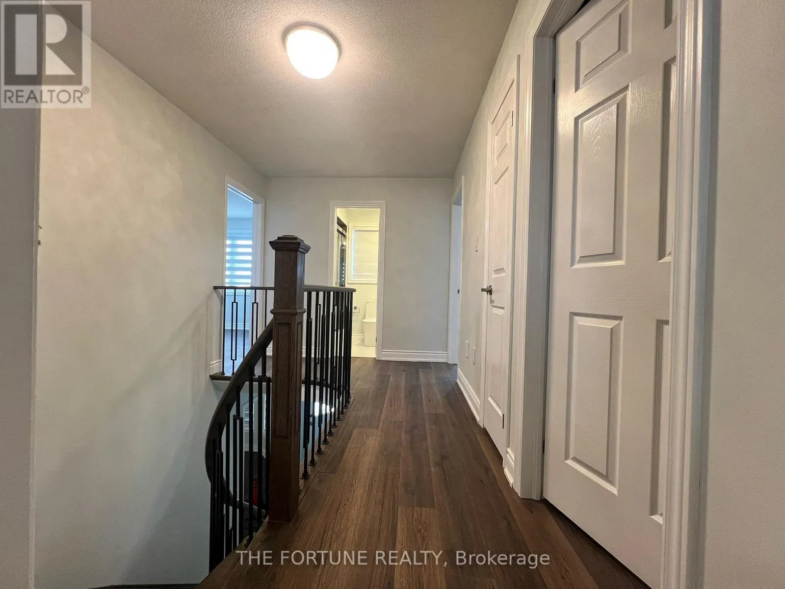 20 GRACE CRESCENT