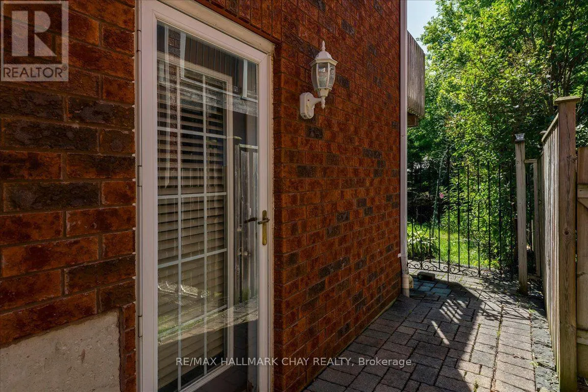 245 PRINGLE DRIVE