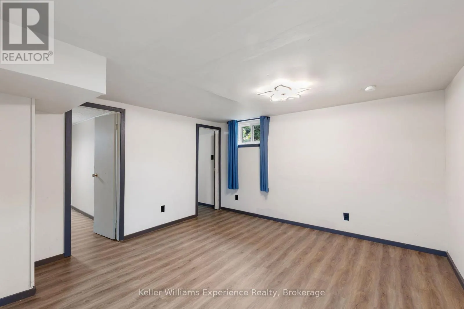 706 SIMCOE AVENUE