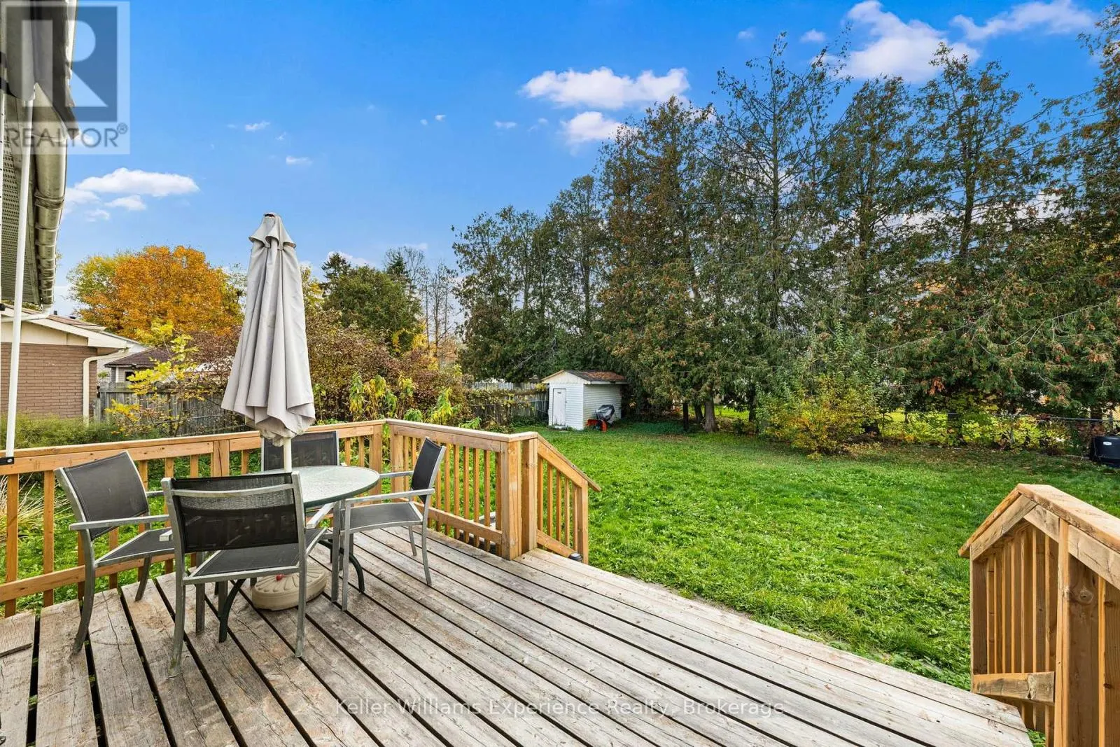 706 SIMCOE AVENUE