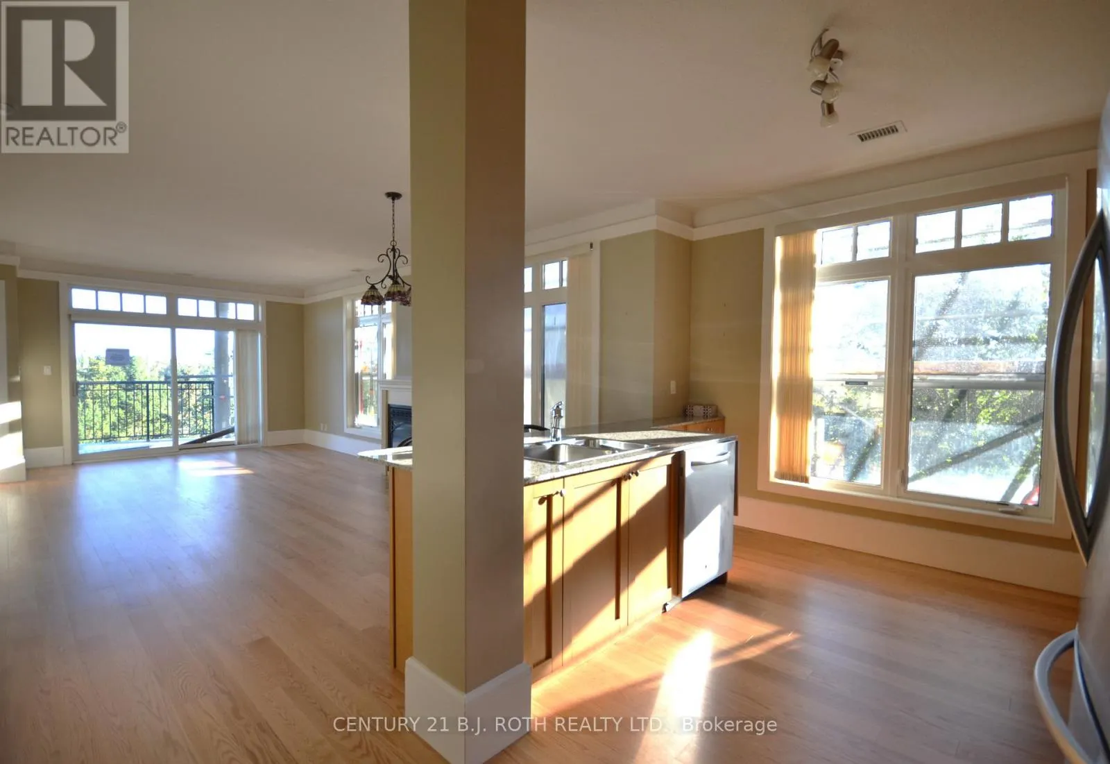 311 - 140 CEDAR ISLAND ROAD
