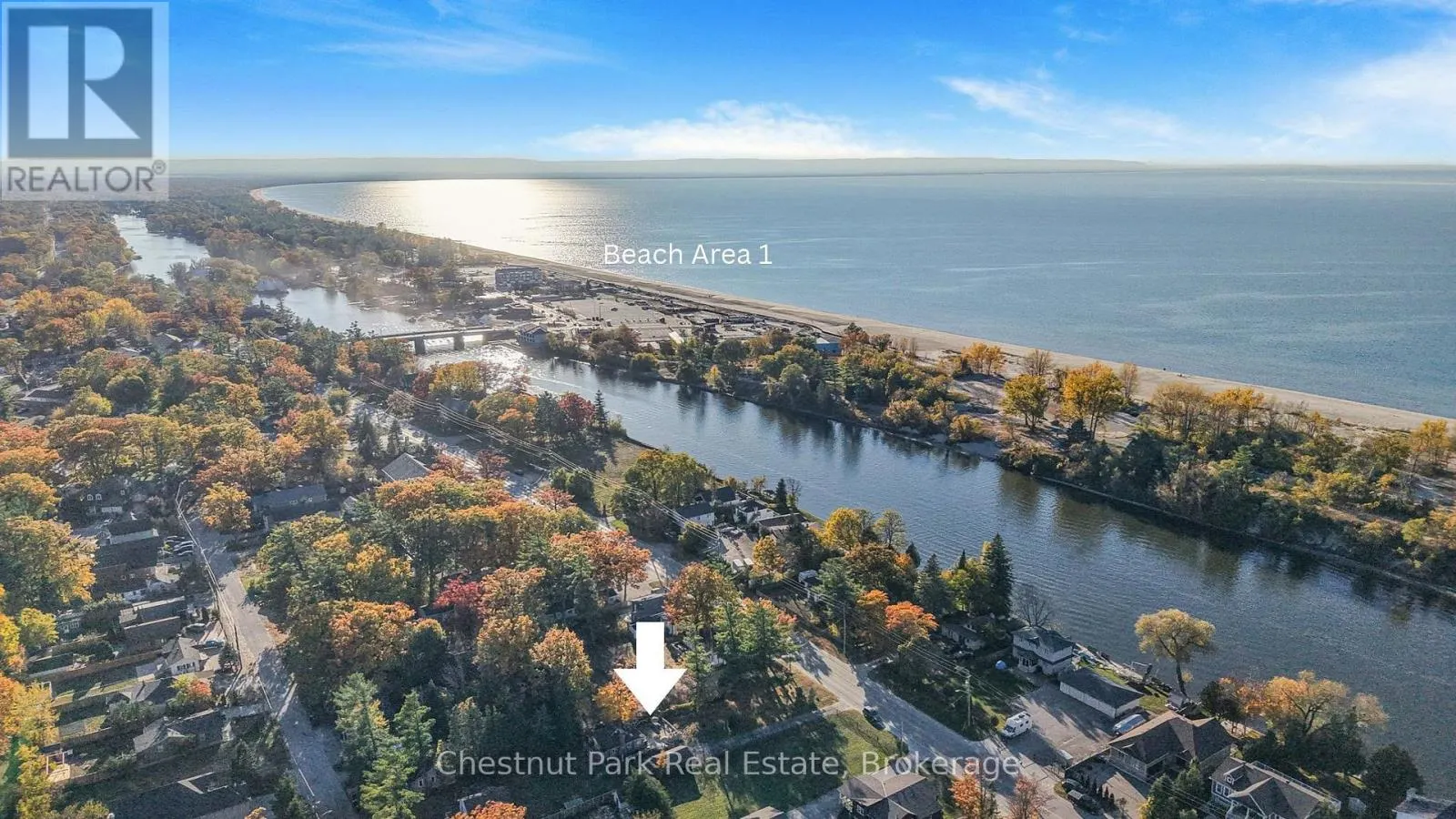 125 RIVER ROAD E