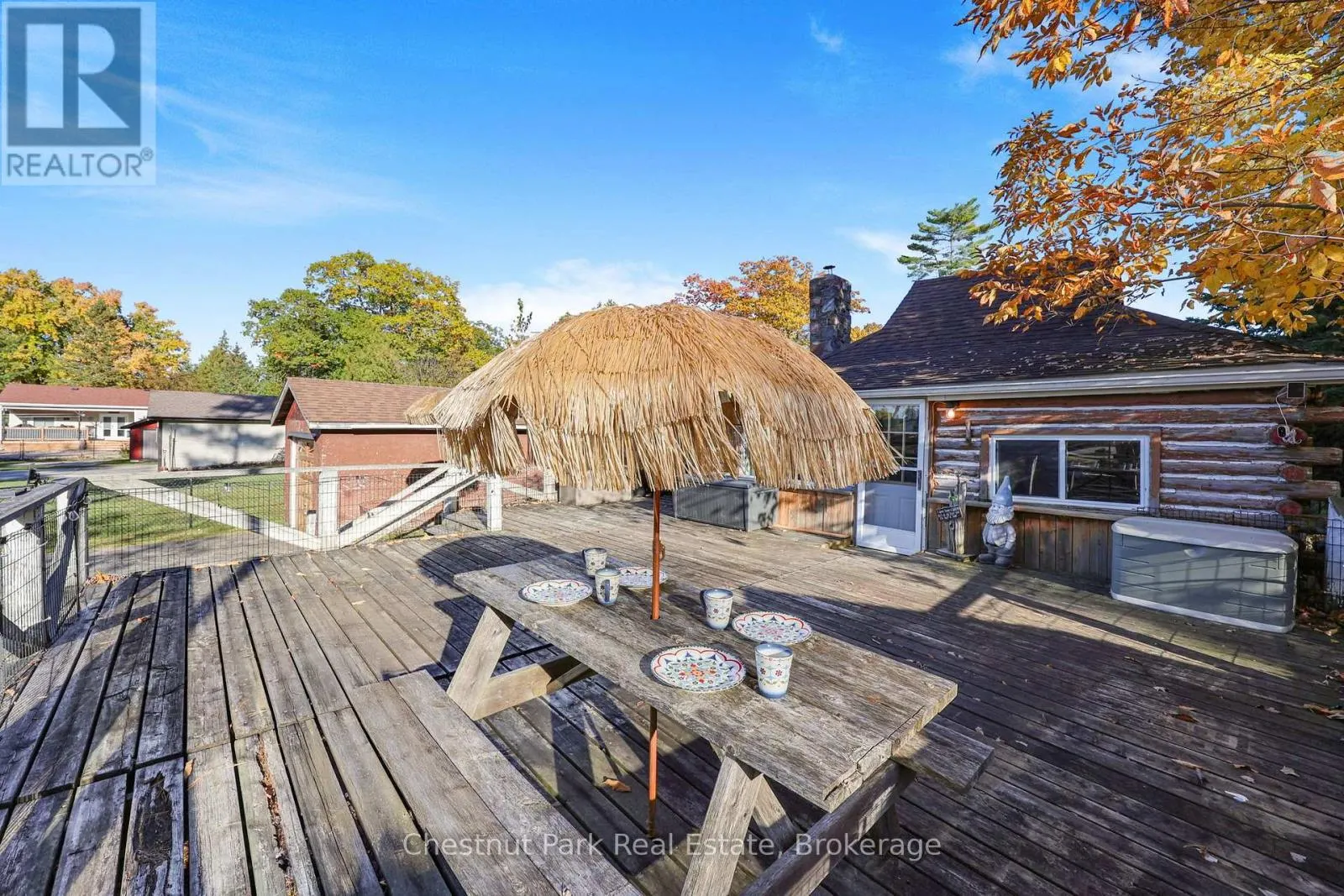 125 RIVER ROAD E