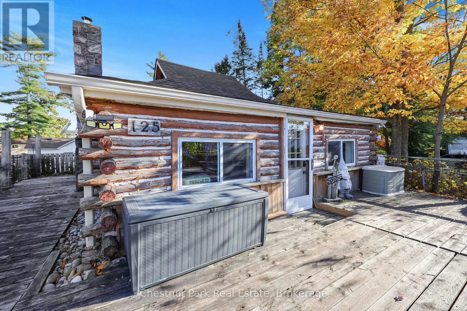 125 RIVER ROAD E
