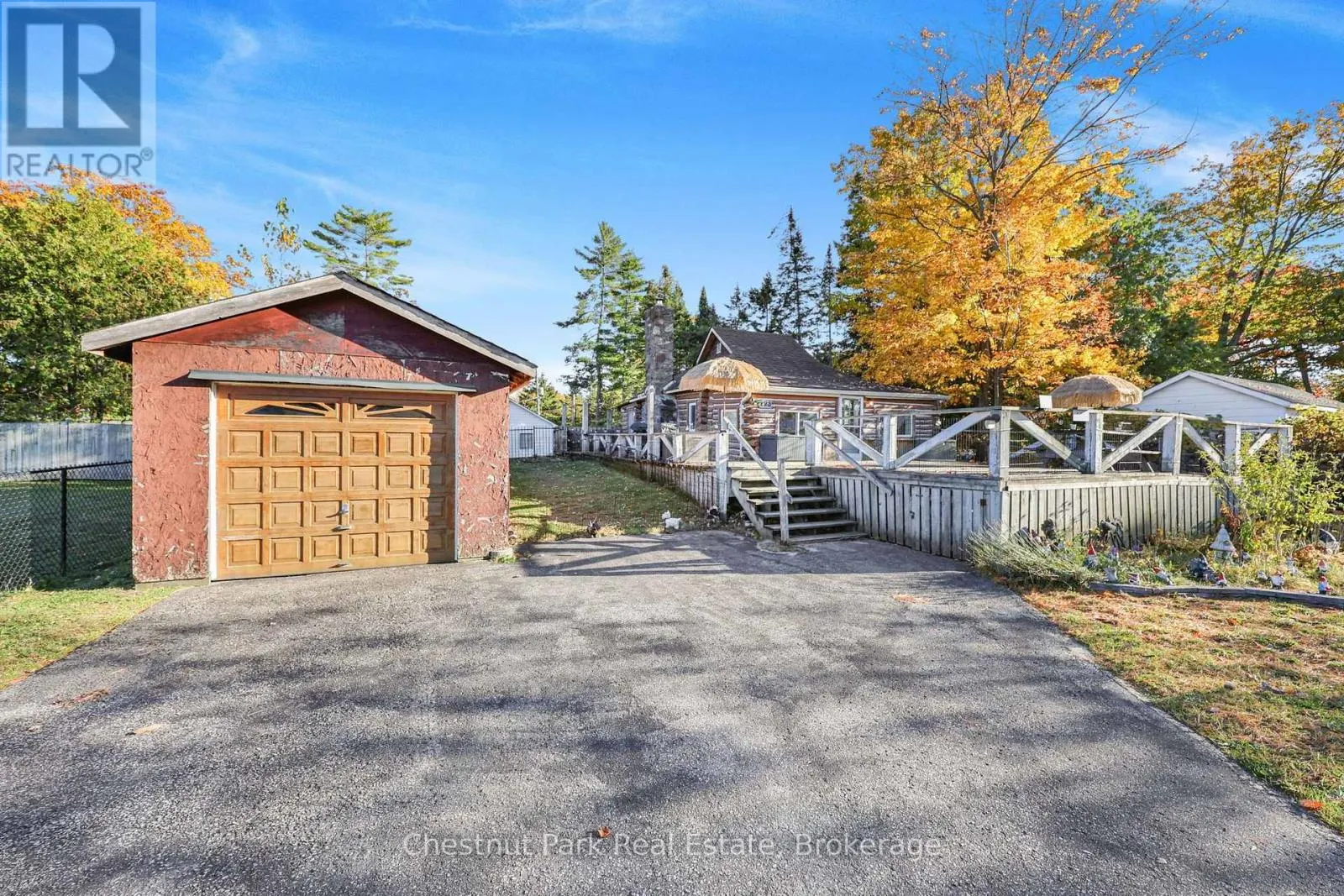 125 RIVER ROAD E