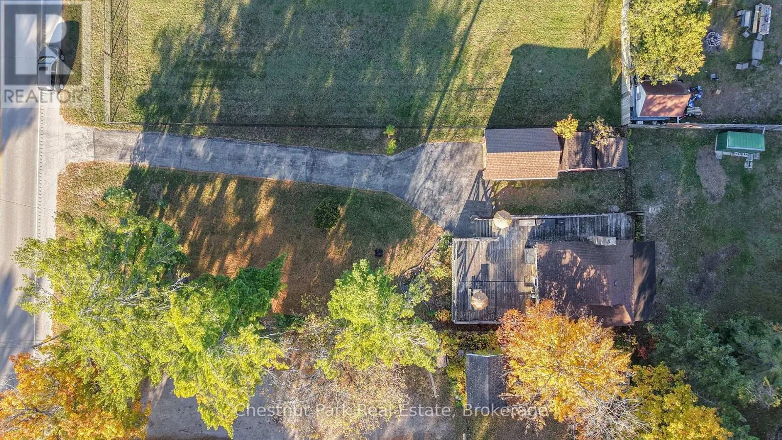 125 RIVER ROAD E
