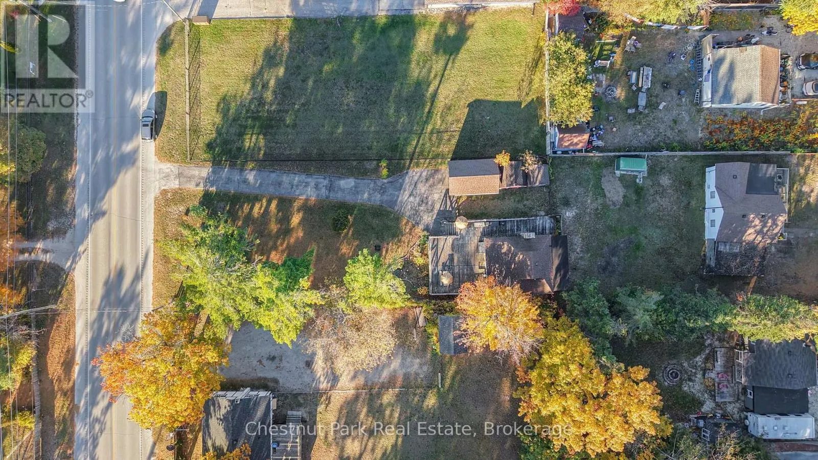 125 RIVER ROAD E