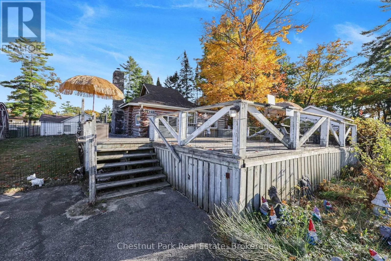 125 RIVER ROAD E