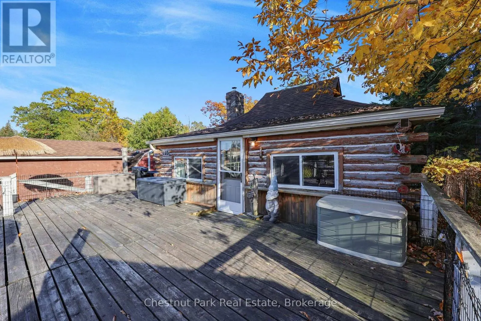 125 RIVER ROAD E