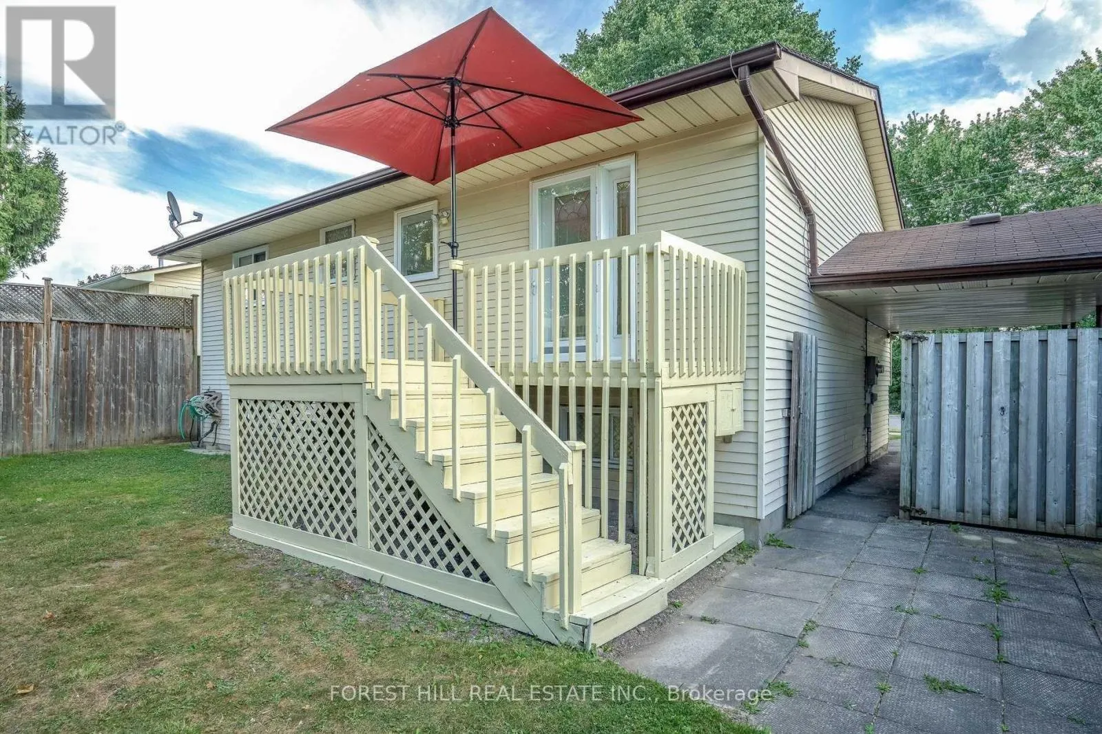 UPPER - 18 SHANNON STREET