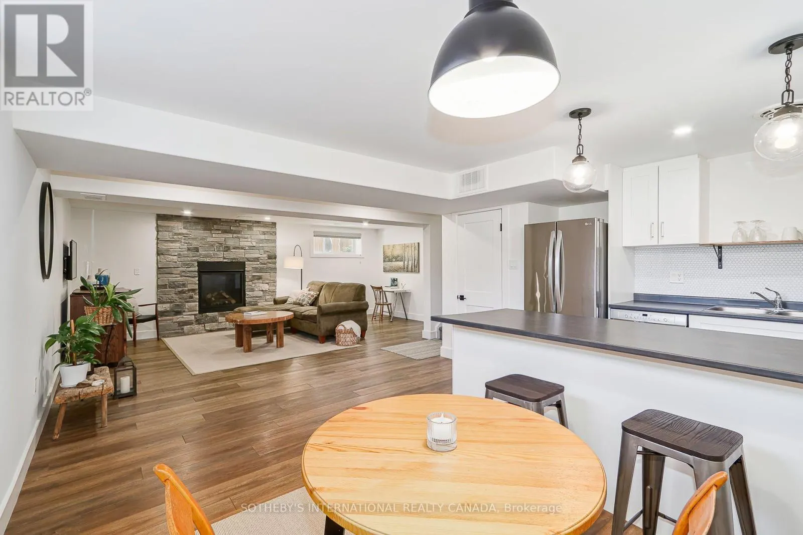 70 PLEWES DRIVE
