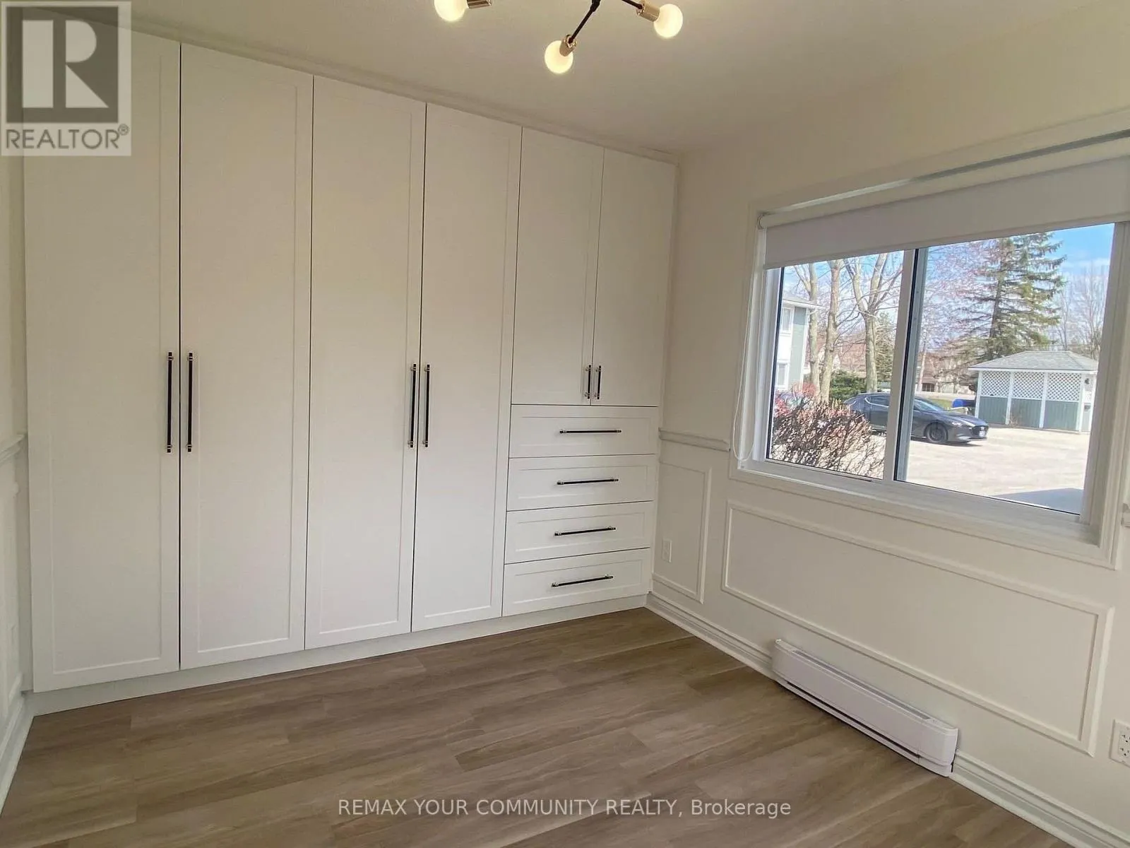 1 - 2 LAGUNA PARKWAY