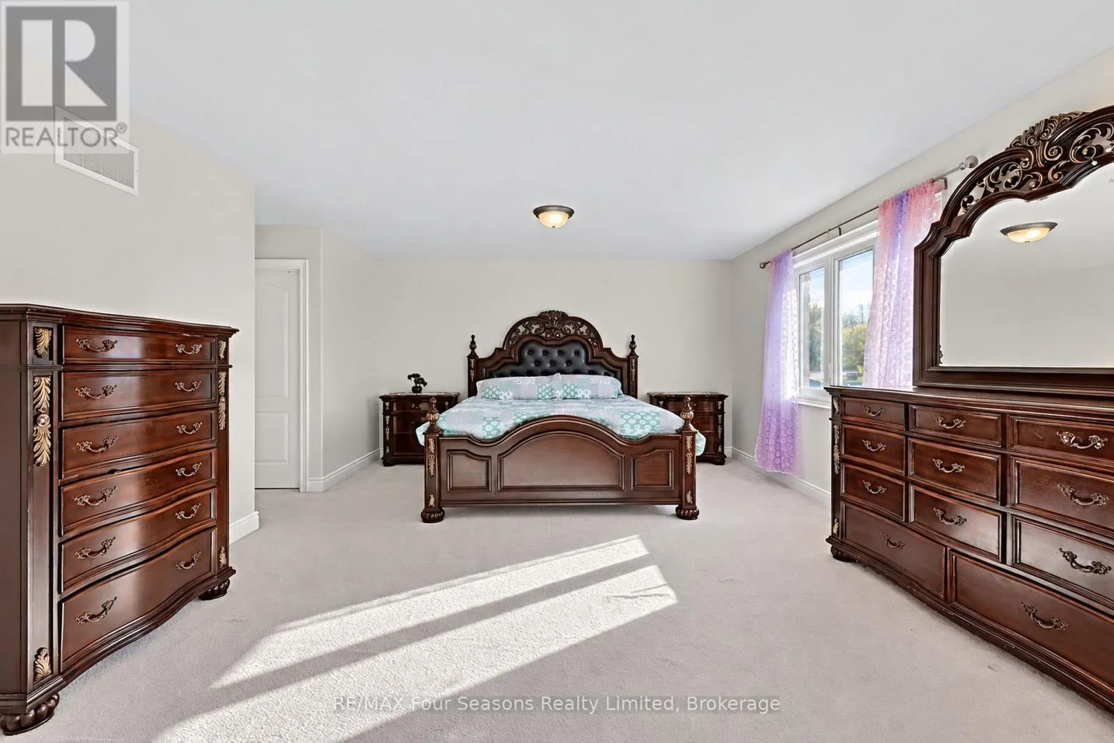 71 LOCKERBIE CRESCENT