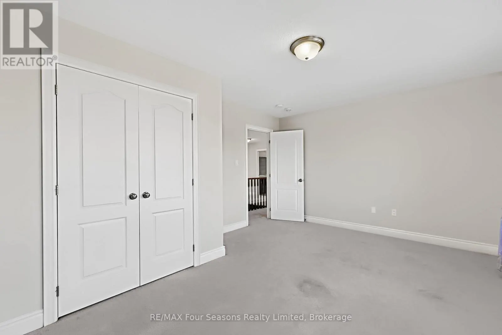 71 LOCKERBIE CRESCENT