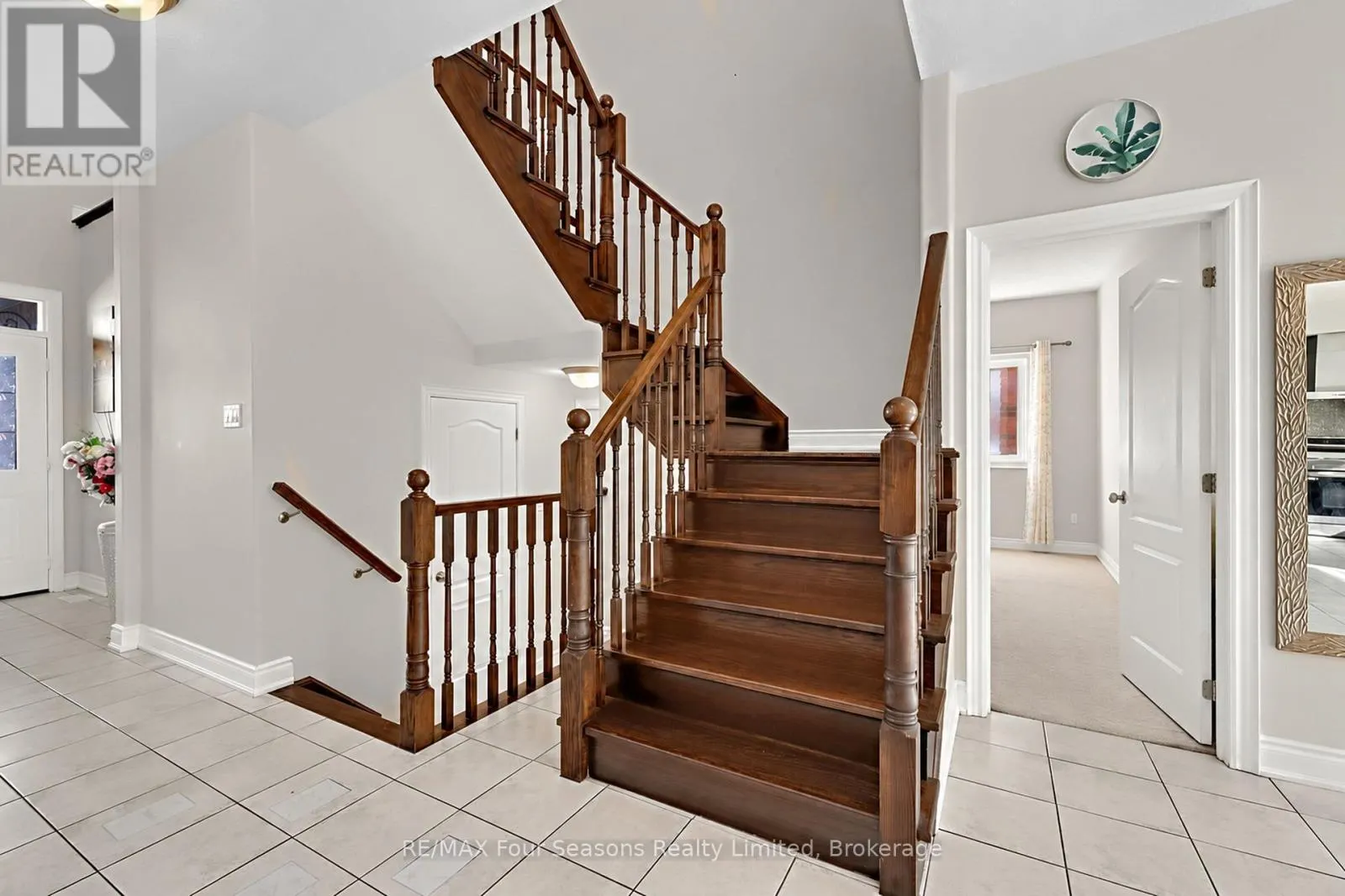 71 LOCKERBIE CRESCENT