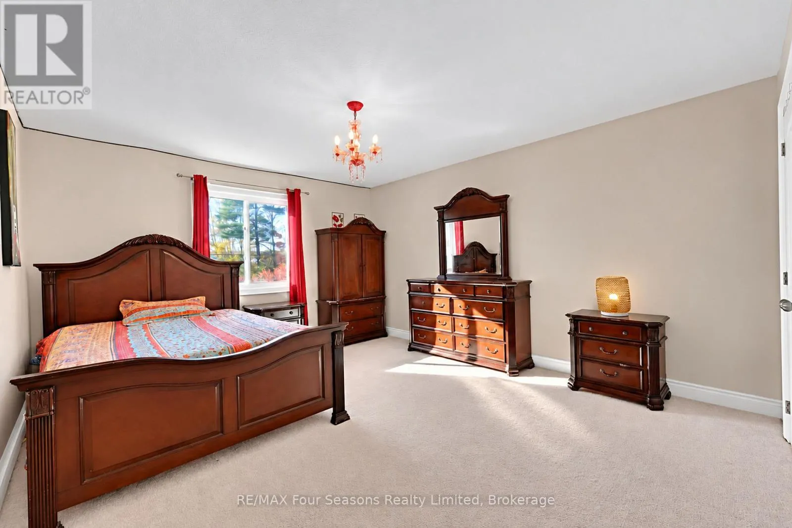 71 LOCKERBIE CRESCENT