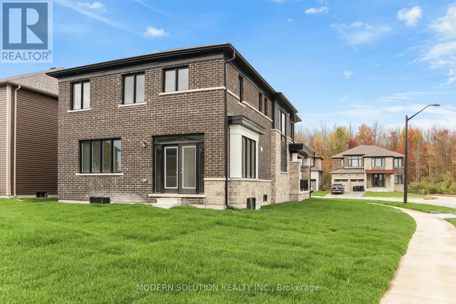 58 DEL RAY CRESCENT