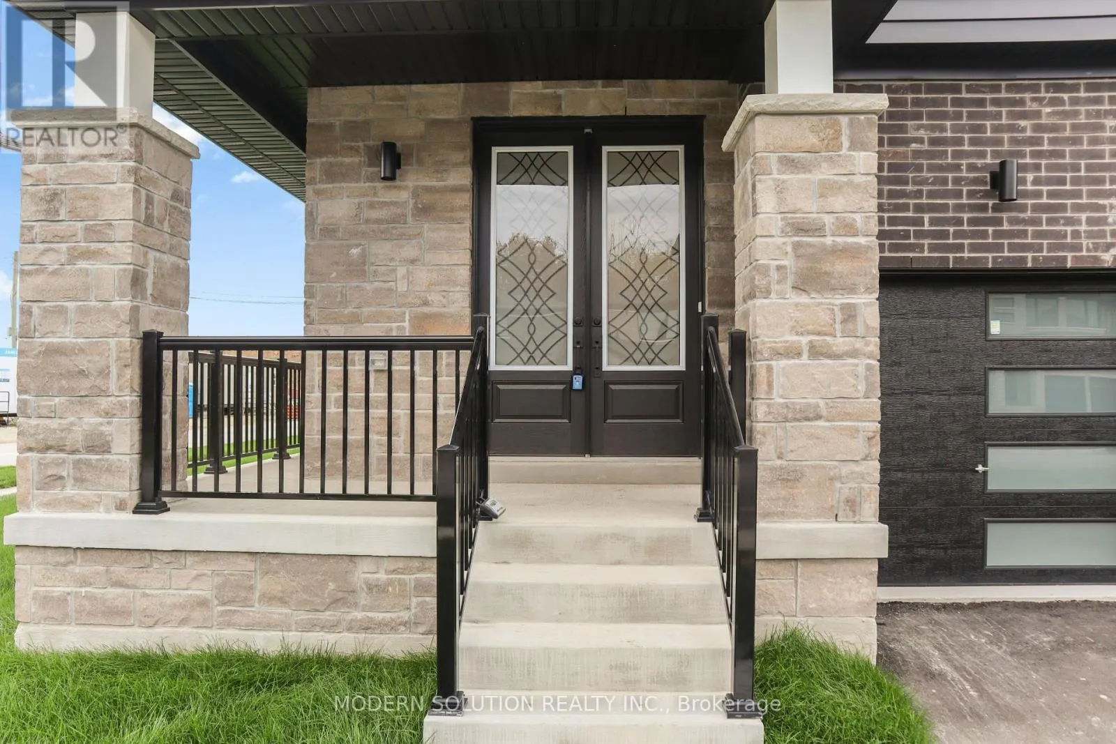 58 DEL RAY CRESCENT
