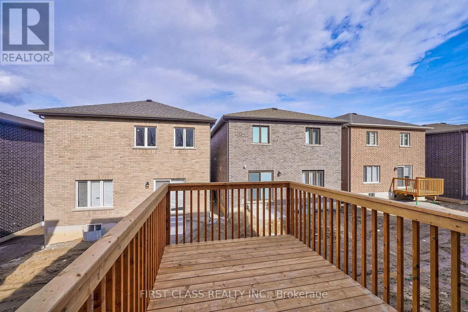 24 BARNYARD TRAIL