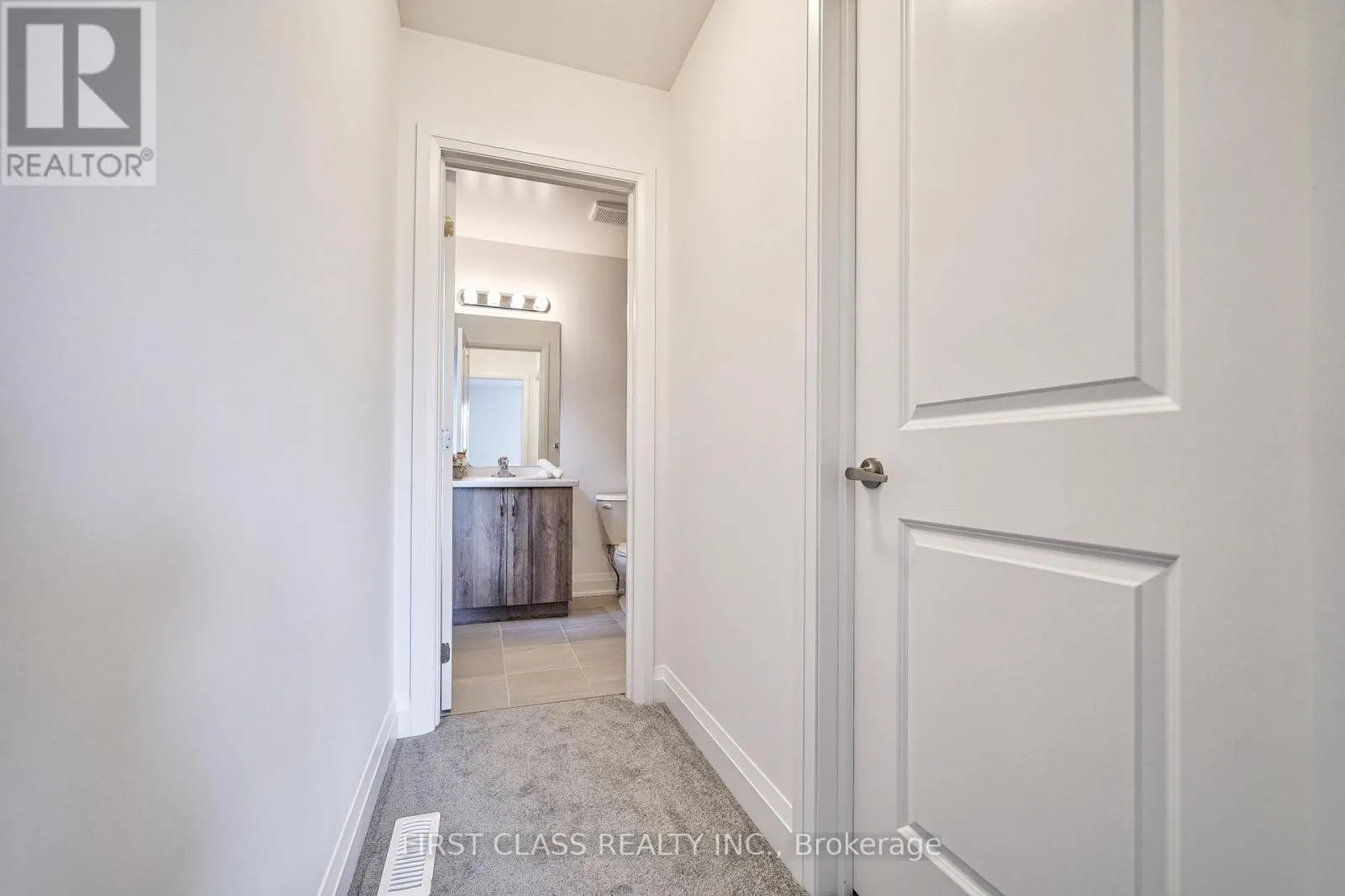 24 BARNYARD TRAIL