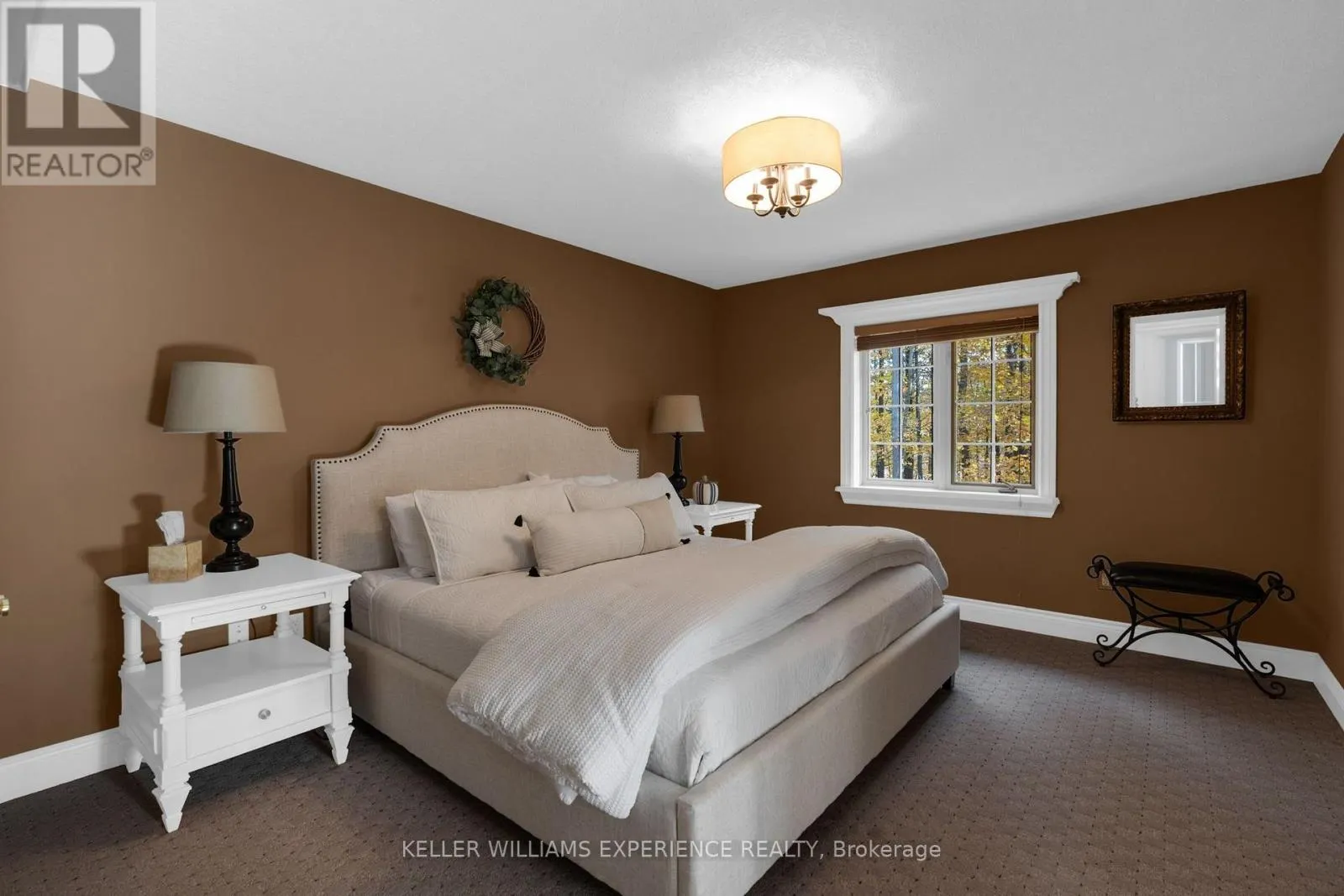 17 FAIRWAY COURT