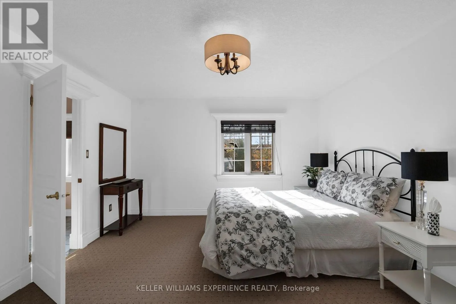 17 FAIRWAY COURT
