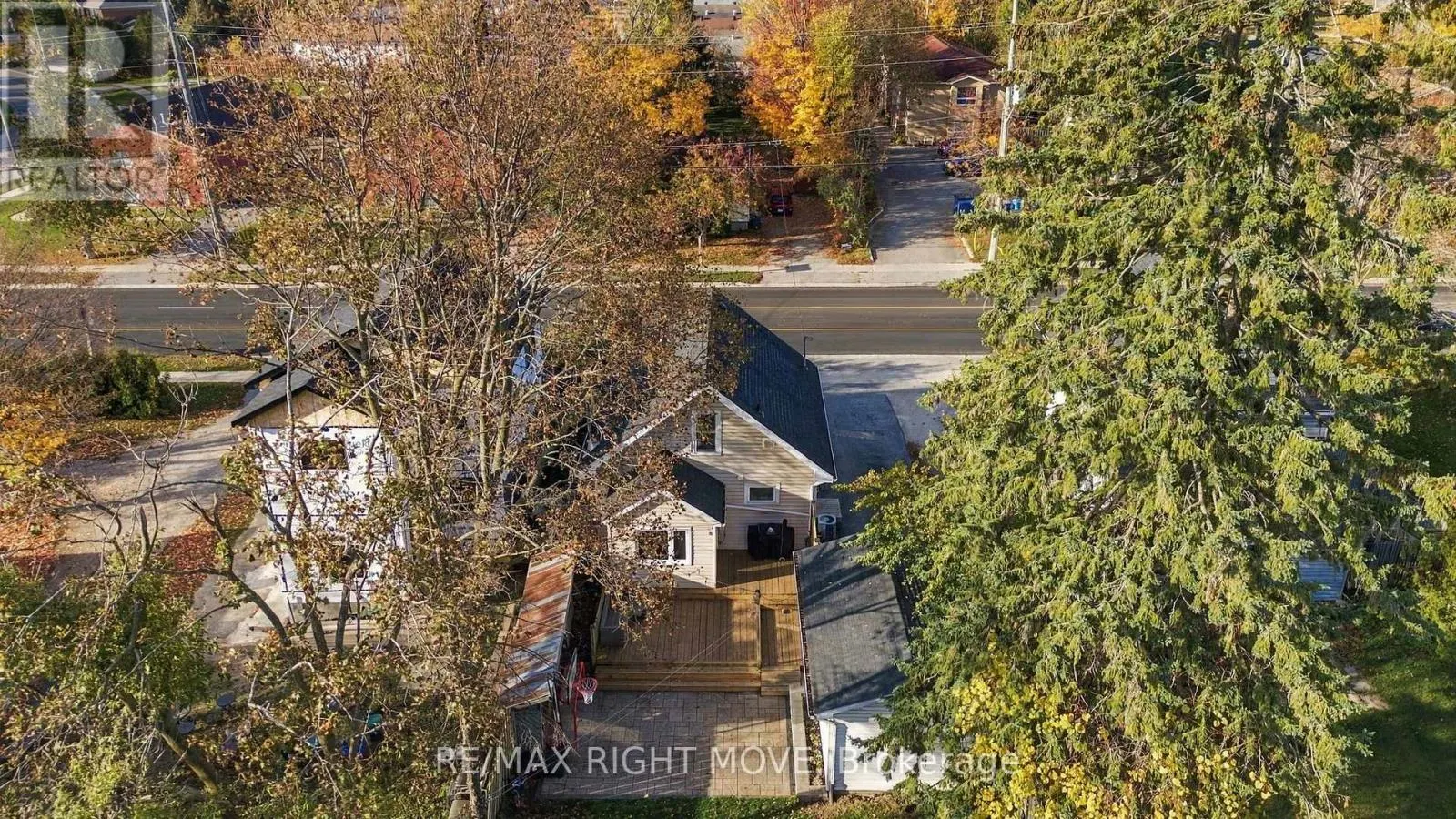 94 WESTMOUNT DRIVE N