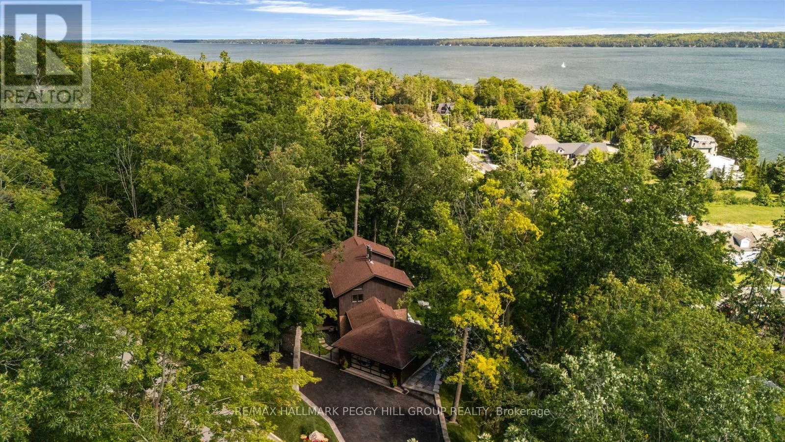 11 CRESTWOOD DRIVE