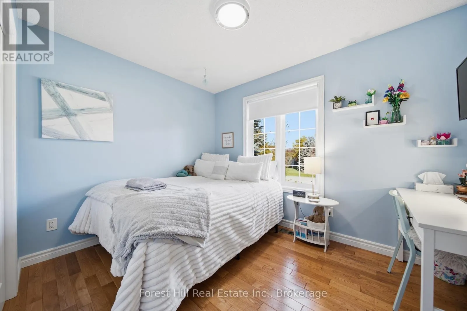 31 MCKEAN BOULEVARD