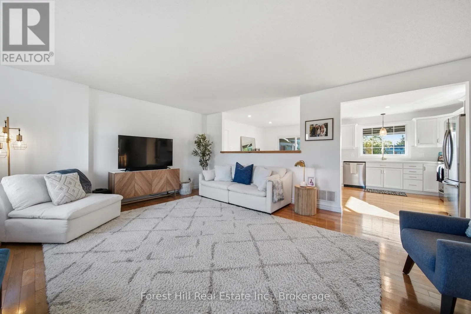 31 MCKEAN BOULEVARD