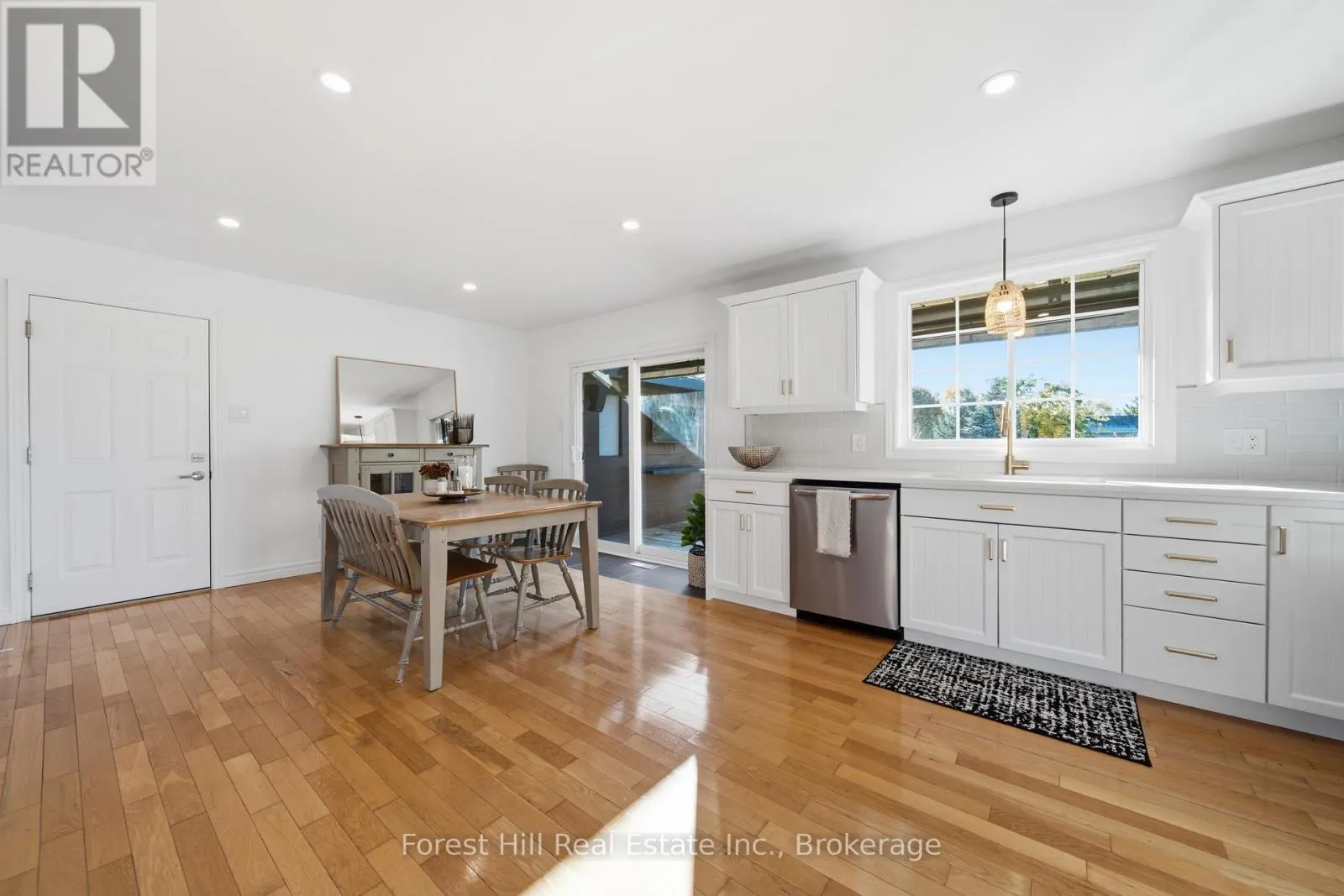 31 MCKEAN BOULEVARD