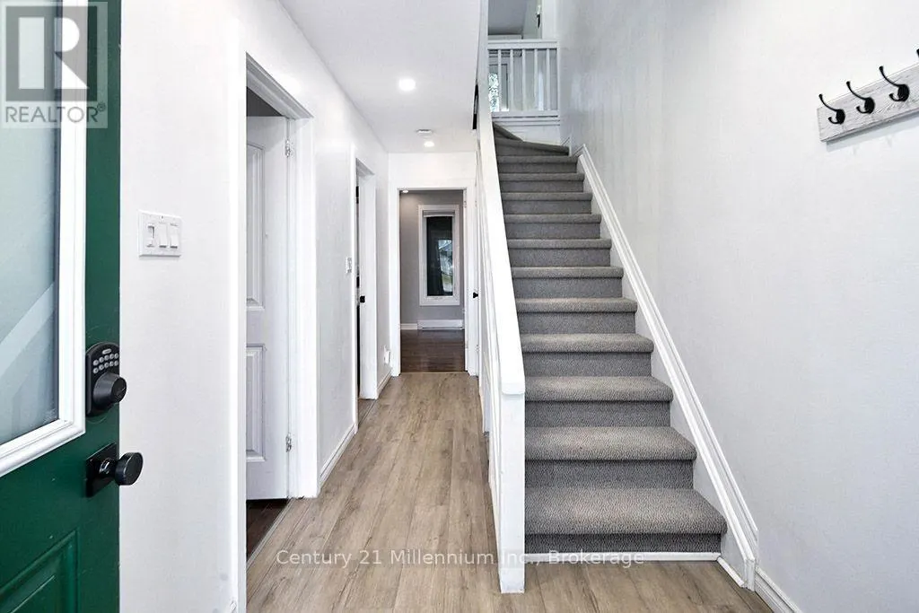 327 - 5 DAWSON DRIVE #327