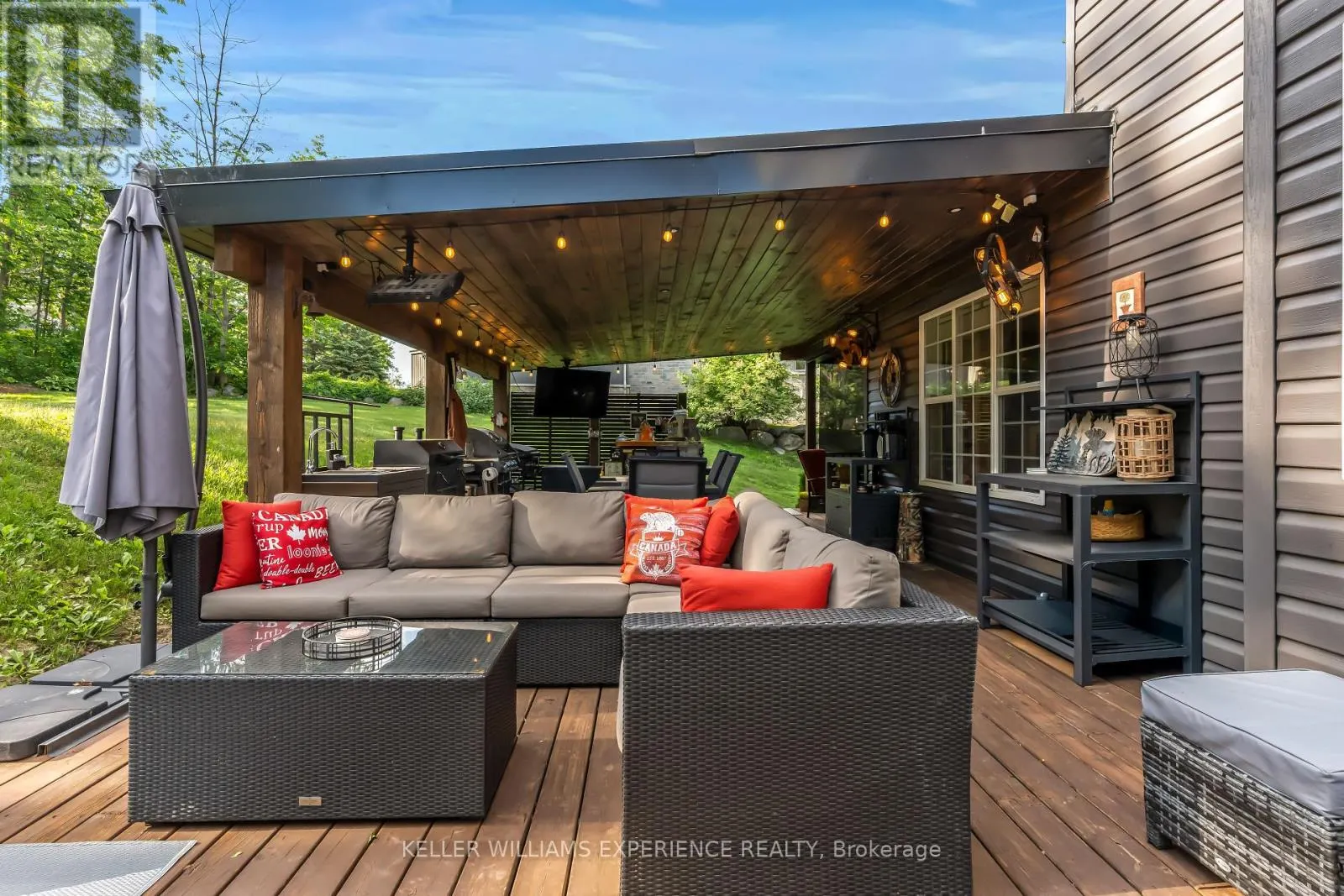 4254 FOREST WOOD DRIVE