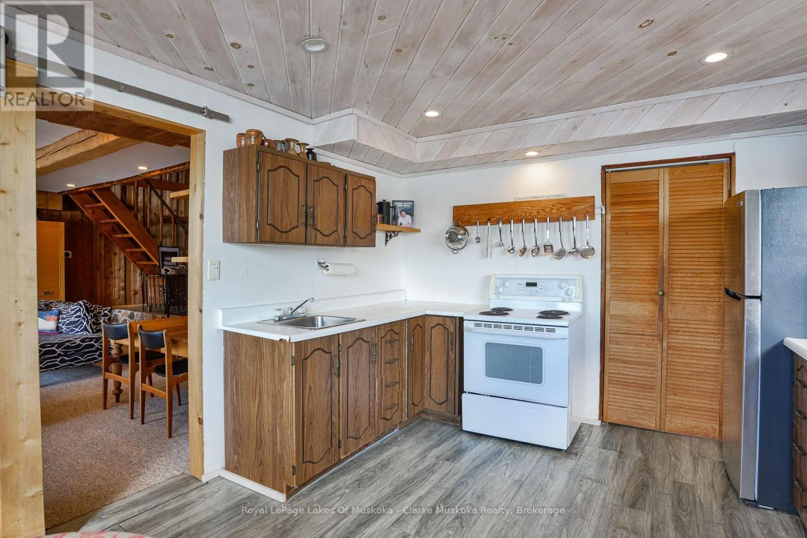 4308 GRAHAM ROAD