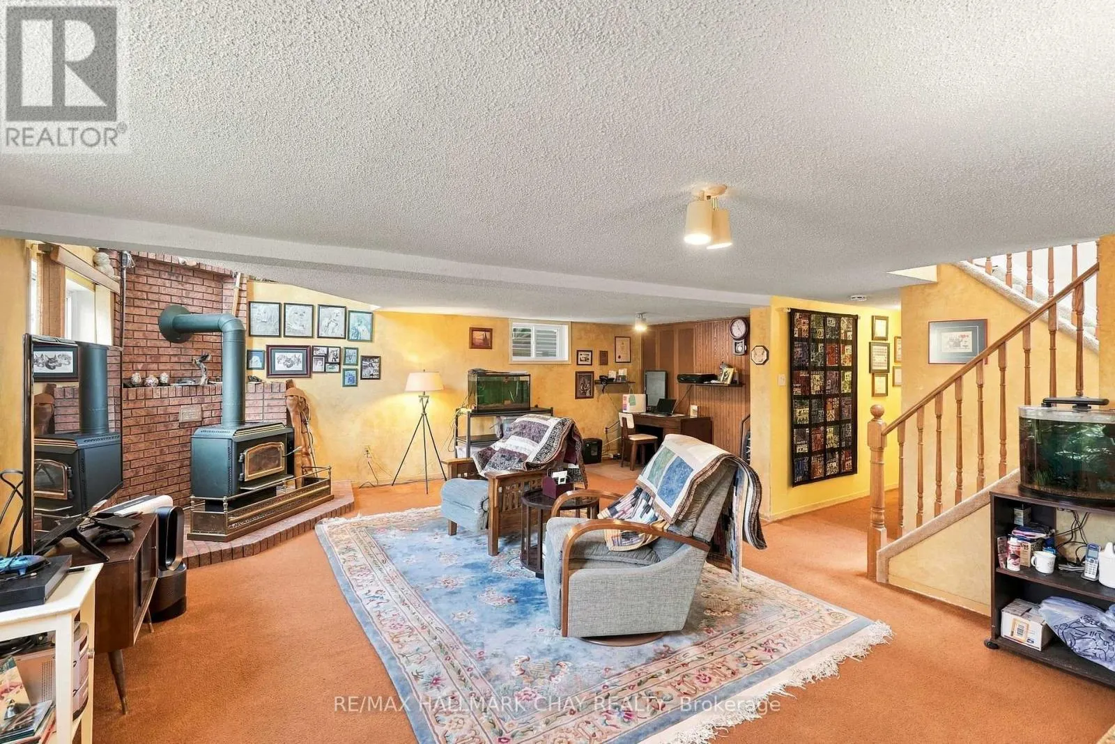 17 WELLS CRESCENT