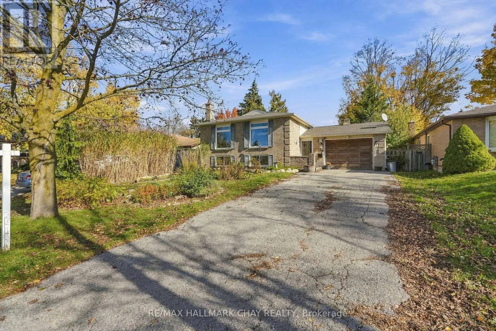 17 WELLS CRESCENT