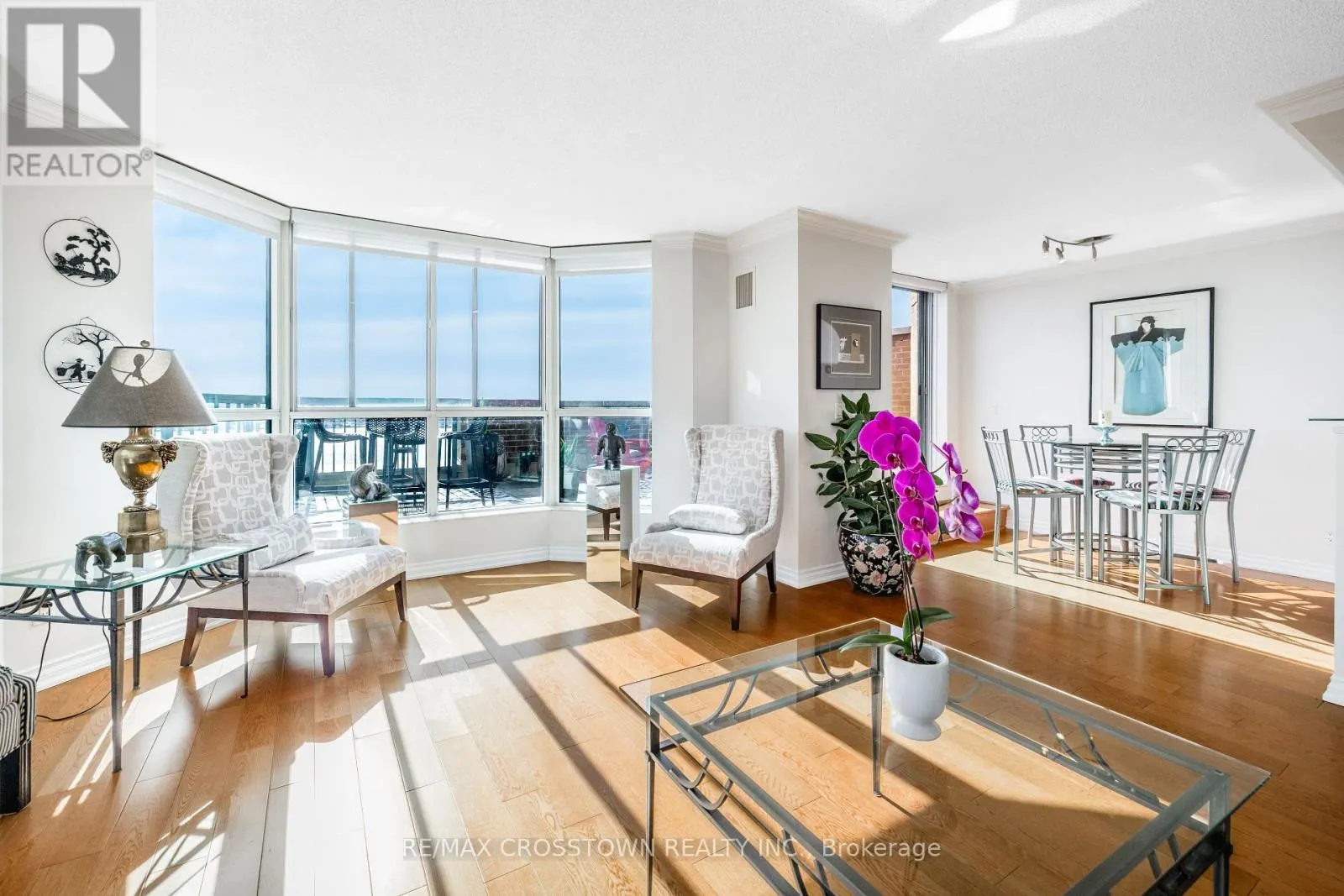 1506 - 140 DUNLOP STREET E