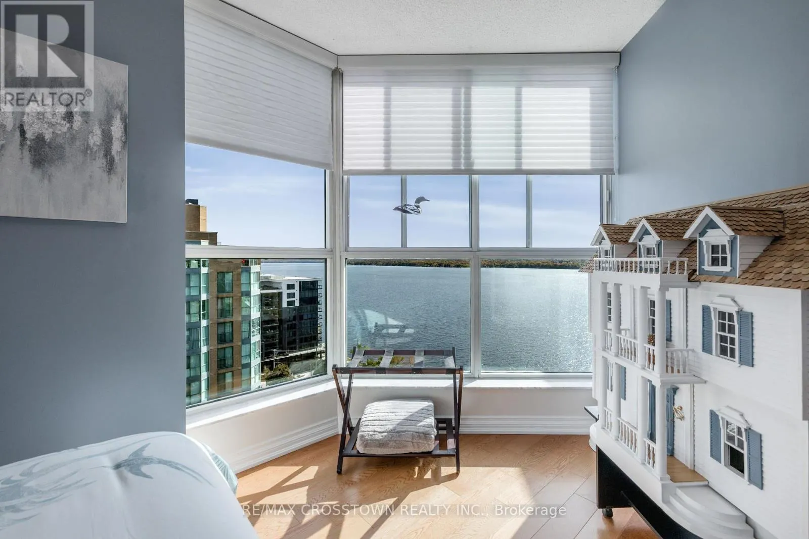 1506 - 140 DUNLOP STREET E