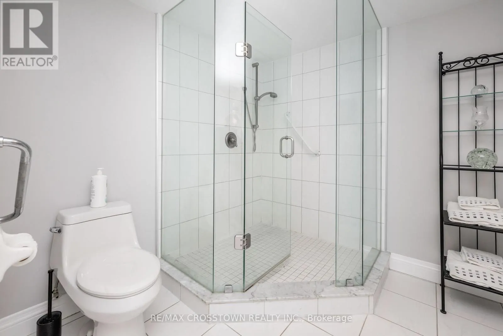 1506 - 140 DUNLOP STREET E