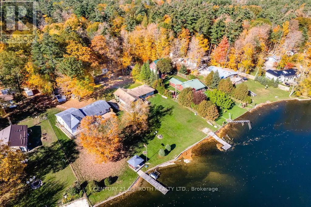 1909 MCLEOD DRIVE